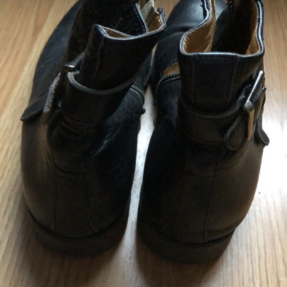 Geox Black boots with side zipper - Picture 2 of 5